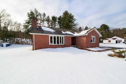 106 Greenwich Rd, Ware, MA 01082 photo 2