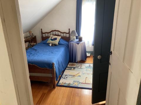 16 Cedar St, Wareham, MA 02571 photo 8