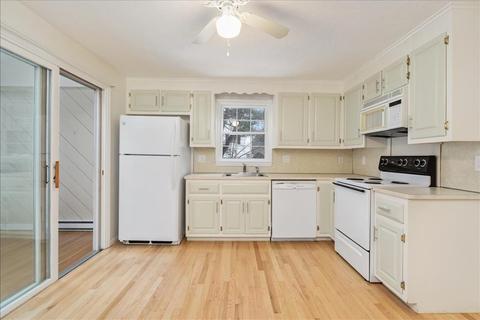 2 Captiva Rd #C, Walpole, MA 02081 photo 12
