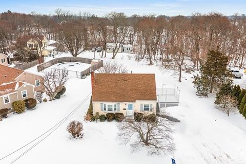 8 Newbridge St, Hingham, MA 02043 photo 19