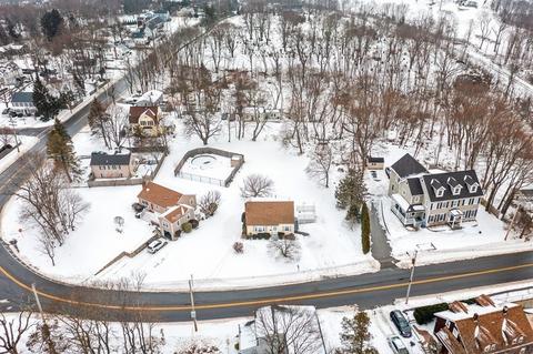 8 Newbridge St, Hingham, MA 02043 photo 20