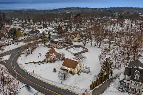 8 Newbridge St, Hingham, MA 02043 photo 17