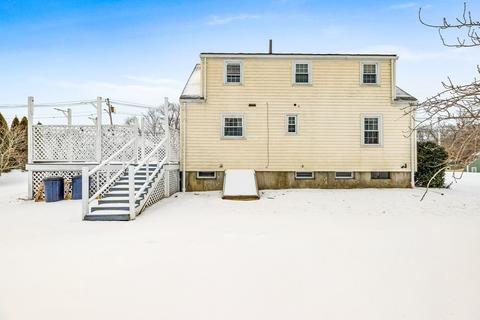 8 Newbridge St, Hingham, MA 02043 photo 15