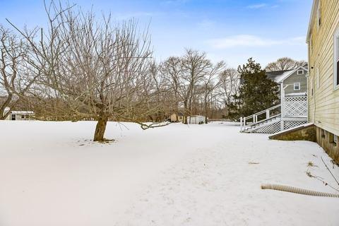 8 Newbridge St, Hingham, MA 02043 photo 13
