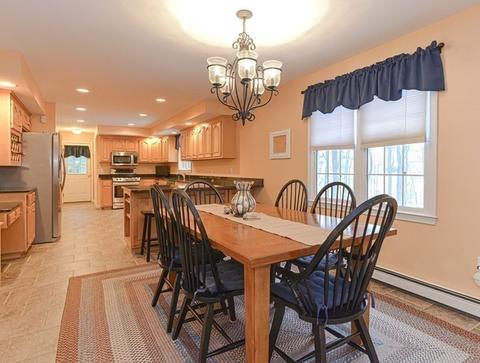 8 Leonard Rd, Mendon, MA 01756 photo 7