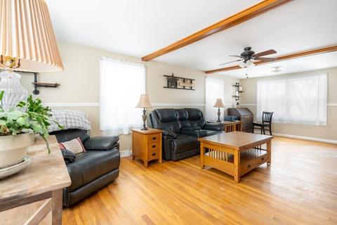 70 Pine St, Danvers, MA 01923 photo 11