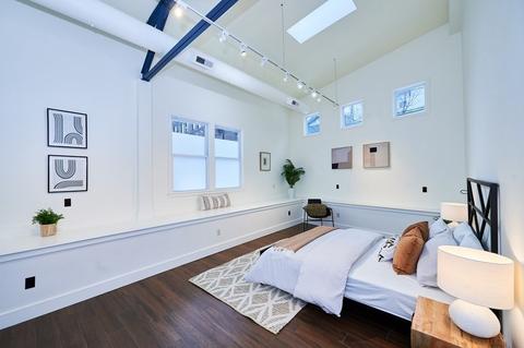 44 White Pl, Brookline, MA 02445 photo 16