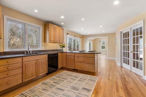 9 Conant St, Acton, MA 01720 photo 8