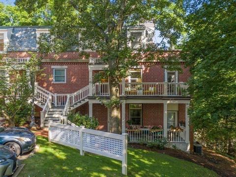 216 Summit Ave #C2, Brookline, MA 02446 photo 3