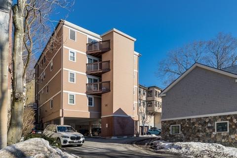 306 Tappan St #E, Brookline, MA 02445 photo 25