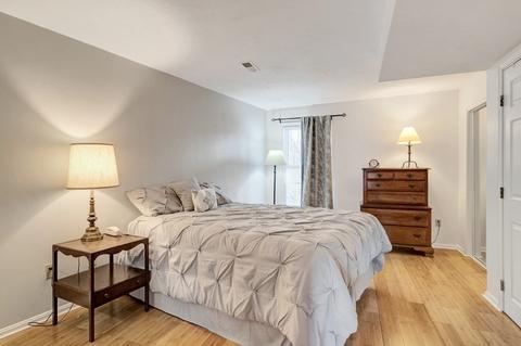 306 Tappan St #E, Brookline, MA 02445 photo 16