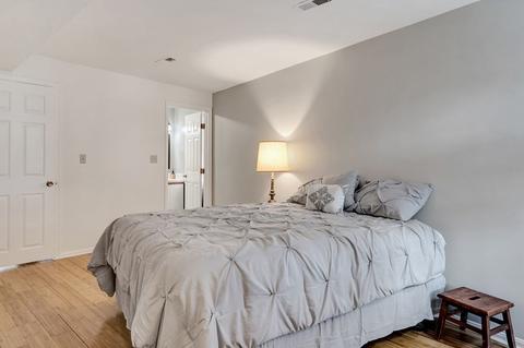 306 Tappan St #E, Brookline, MA 02445 photo 18