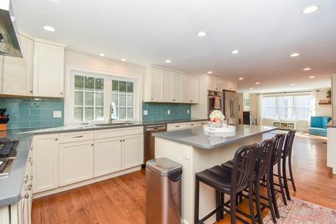 95 Elmwood Rd, Needham, MA 02492 photo 7