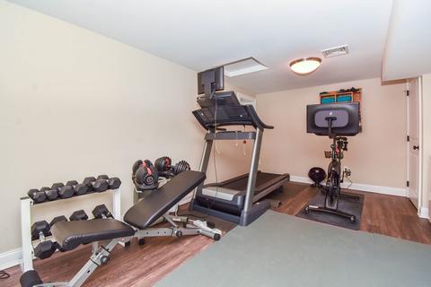 95 Elmwood Rd, Needham, MA 02492 photo 29