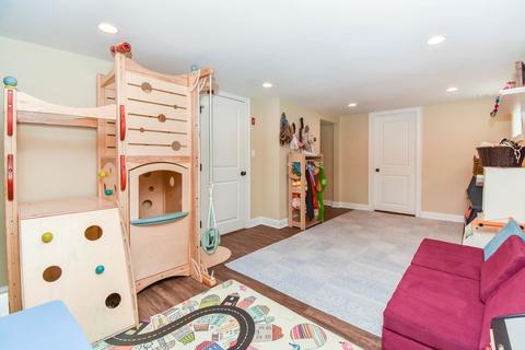 95 Elmwood Rd, Needham, MA 02492 photo 27