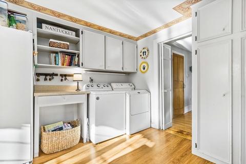 210 North St, Hingham, MA 02043 photo 7