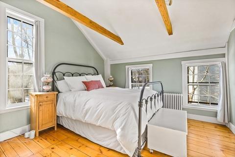 210 North St, Hingham, MA 02043 photo 17
