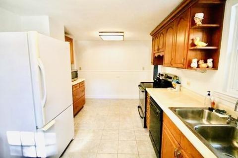 1 Kenneth Rd, Georgetown, MA 01833 photo 4