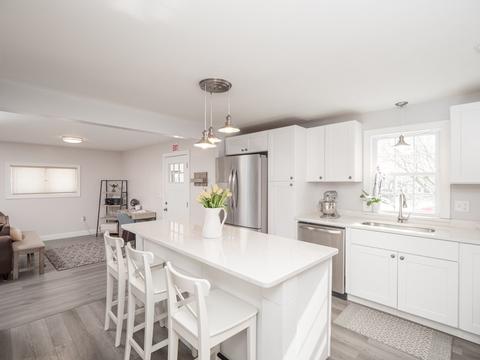4 Eustis St, Worcester, MA 01606 photo 11