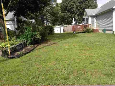64 Frontenac St, Chicopee, MA 01020 photo 17