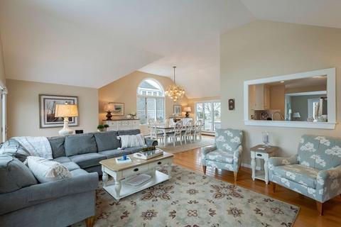 226 Glenneagle Dr, Mashpee, MA 02649 photo 10