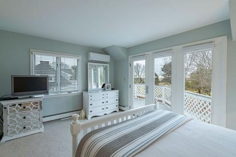 226 Glenneagle Dr, Mashpee, MA 02649 photo 23