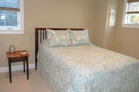 3 Starboard Dr, Mashpee, MA 02649 photo 8