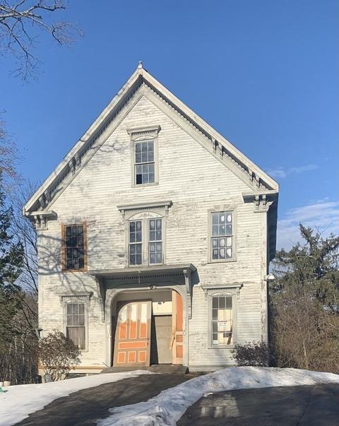 68 E Main St, Middleboro, MA 02346 photo 5