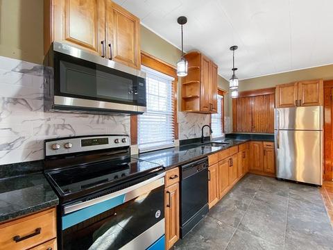 170 Berkshire St, Springfield, MA 01151 photo 10