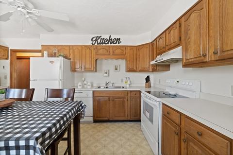 100 Barry Rd, Worcester, MA 01609 photo 15