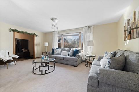 100 Barry Rd, Worcester, MA 01609 photo 6