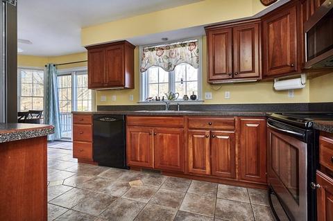 261 Malboeuf Rd, Ware, MA 01082 photo 5