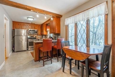 86 Mayfield St, Springfield, MA 01108 photo 12