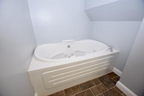 69 Rogerson Ave, Acushnet, MA 02743 photo 17