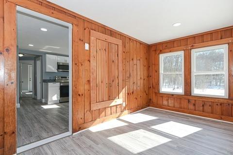 867 Lenox St, Athol, MA 01331 photo 2