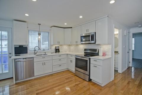11 Vale Cir, Springfield, MA 01118 photo 10