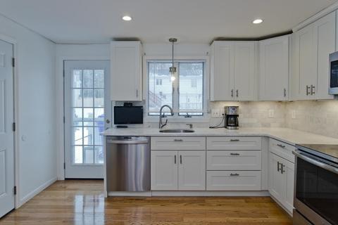 11 Vale Cir, Springfield, MA 01118 photo 11