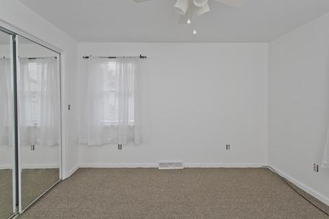 11 Vale Cir, Springfield, MA 01118 photo 31