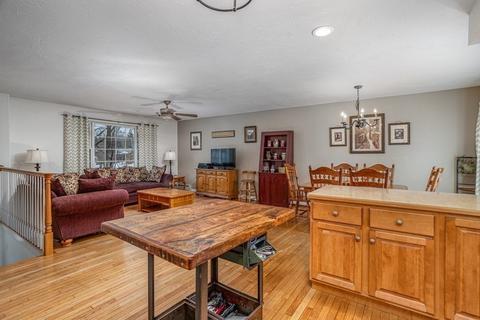 67 John St, Gardner, MA 01440 photo 15