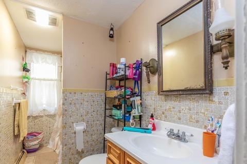 29 S Main St, Gardner, MA 01440 photo 10
