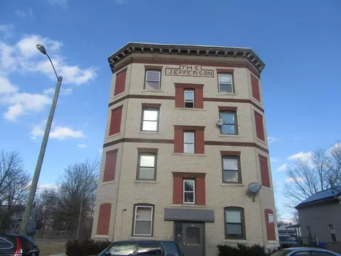 47 White, Springfield, MA 01108