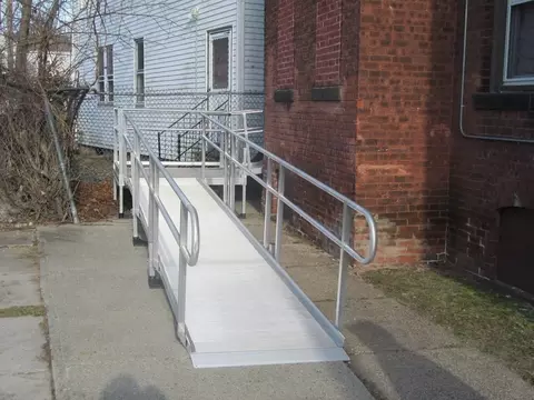47 White, Springfield, MA 01108 photo 10