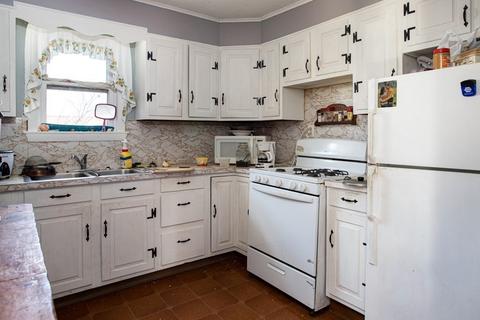 84 Orange St, Fall River, MA 02720 photo 29