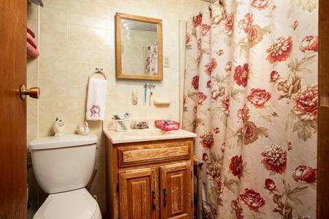 84 Orange St, Fall River, MA 02720 photo 27