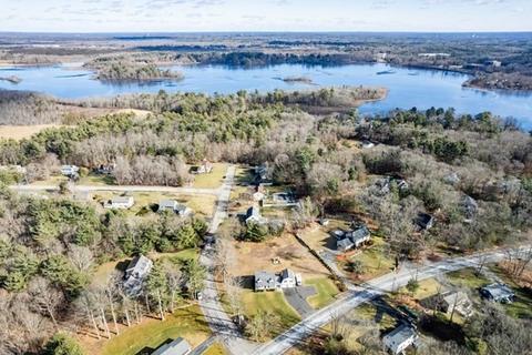 28 Chace Rd, Raynham, MA 02767 photo 5