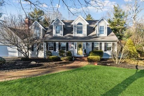 28 Chace Rd, Raynham, MA 02767 photo 3