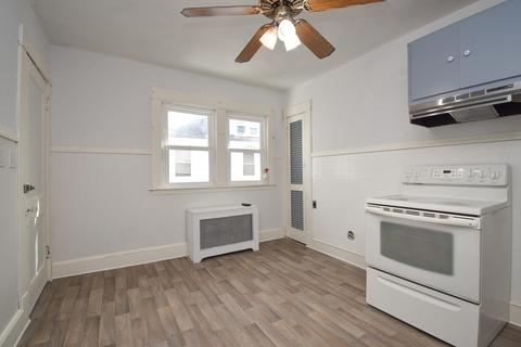 127 Draper St, Springfield, MA 01108 photo 7