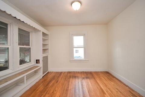 127 Draper St, Springfield, MA 01108 photo 25