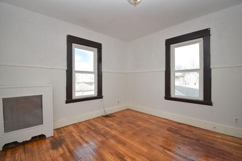 127 Draper St, Springfield, MA 01108 photo 19