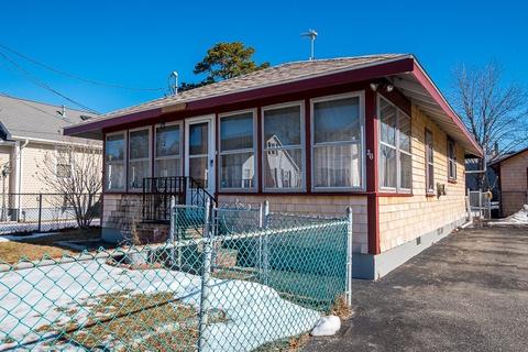36 Pleasant St, Wareham, MA 02571 photo 1